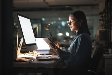 Canvas Print - Business woman, computer or tablet in night office for digital marketing planning, seo advertising strategy or brand web design. Creative worker, employee or technology working late on startup growth