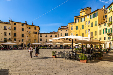 Wall Mural - lucca, italy. medieval piazza dell'anfiteatro, which is a rebuilt ancient amphitheater