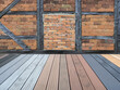 Wood-Plastic-Composite( WPC) Terrassendielen an Fachwerkwand