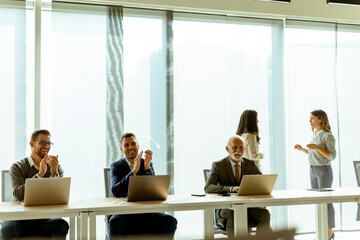 Poster - Businesspeople working in team in the office