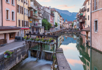 Wall Mural - ANNECY, FRANCE - JULY 10, 2022: The old town in the morning light.