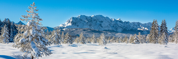Poster - panoramic view to mountain range with summit Zugspitze