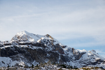 Sticker - Snowy peaks in the Pyrenees