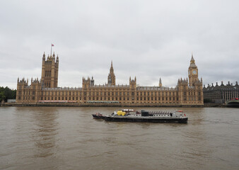 Canvas Print - Houses of Parliament in London