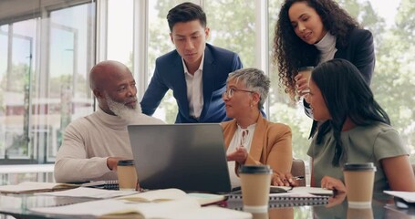 Aufkleber - Business people, laptop or teamwork meeting in office boardroom for digital marketing innovation, advertising planning or branding ideas. Talking creative designers, men or women with kpi technology