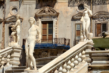 Wall Mural - Piazza Pretoria, also known as Piazza della Vergogna, is in the Kalsa district near the Quattro Canti. In the center, the Pretoria fountain which was built in 1554.