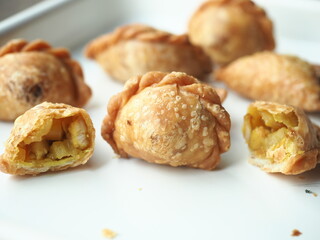 Canvas Print - Chicken curry puff