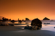 Sunset Over Beach, Surf And Rock Formations, Bandon Beach, Oregon Coast, Oregon, USA