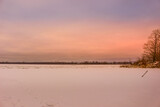 Fototapeta Zachód słońca - Beautiful winter landscape at the ravine Petrie Island, Ottawa river