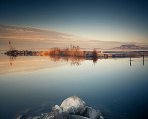 Canvas Print - Lake Balaton in winter with ice