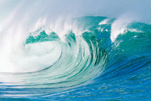 Close-up Of Wave Breaking On The North Shore Of Oahu At Waimea; Waimea, Oahu, Hawaii, United States Of America
