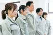 © buritora - 工場・工務店などの中小企業で働く作業着を着た従業員・スタッフの横顔（ビジネスマン・ビジネスウーマン）