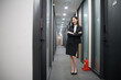 © 성민 김 - Portrait of successful asian young businesswoman working in her office