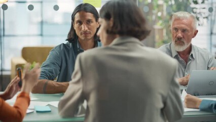 Aufkleber - Close Up Tracking Shot: Diverse Group of Multi-Ethnic Professional Businesspeople Meeting in the Conference Room. Creative Team Discuss Design, Analyze Data, Plan Marketing Strategy for Social Media