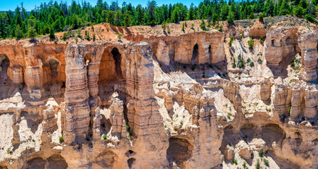 Canvas Print - Aerial view of Bryce Canyon on a beautiful summer day. Overlook of orange colorful hoodoos red rock formations in Bryce Canyon National Park, Utah - USA.