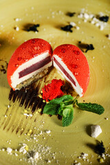 Sticker - mousse pastry with mint and strawberry