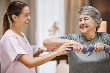 Poster - Women, senior or physiotherapy help with dumbbell in wellness clinic, healthcare center or nursing home living room. Smile, happy or physiotherapist nurse and elderly patient in weight rehabilitation