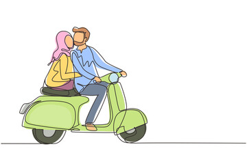 Wall Mural - Continuous one line drawing Arabian couple with scooter vintage, pre-wedding concept. Man and woman with motorcycle, amorous relationship. Romantic road trip, journey. Single line draw design vector