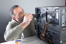 Maintenance And Cleaning Of The Insides Of The Computer.