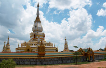 Phra Maha Chedi Chai Mongkol (Wat Tham Pha Nam Thip) Tambon Pha Nam Yoi, Nong Phok District, Roi Et Province, Thailand 