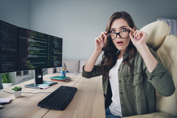 Profile side photo of worried nervous smart lady nerd scared remove content site lost database indoor room workstation