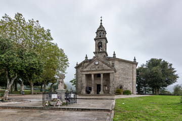 Santuario de A Nosa Señora dos Milagres de Amil, en Moraña (Galicia, España)