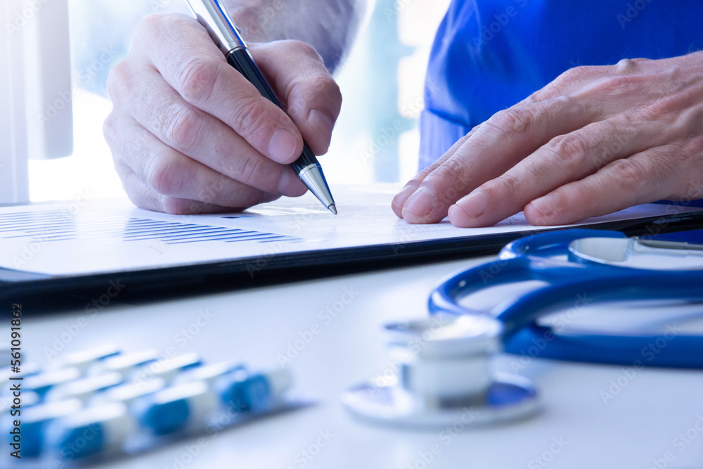 visita medica, dottore, scrivere, ricetta medica, prescrivere farmaci ...