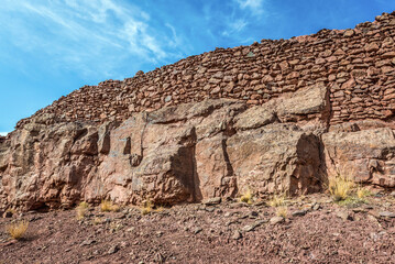 Wall Mural - Sasanian Empire ruins on the hills over Abyaneh ancient village in Iran