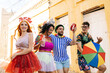 © kleberpicui - Brazilian Carnival. Group of friends celebrating carnival party