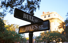 The Corner Of Bull And Jones St In The Savannah Historic District