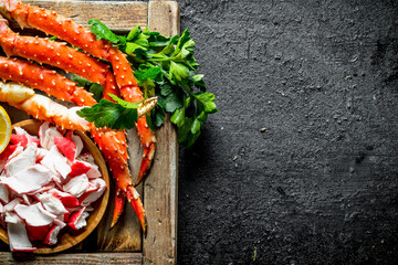Wall Mural - Crab meat and boiled crab on tray with greens.