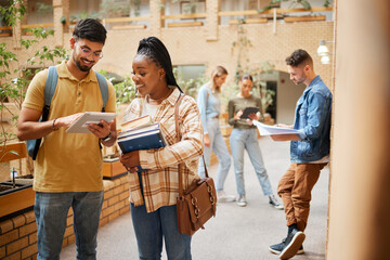 Aufkleber - Students, college and learning, tablet and books for education, scholarship and collaboration in campus hallway. University with people studying together, learn with diversity and academic goals
