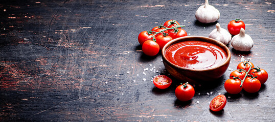 Poster - Tomato sauce with spices and garlic. 