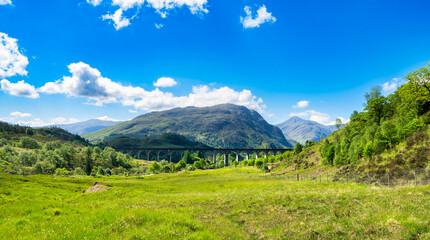 Canvas Print - Glenfinnan Railway Viaduct in Scotland