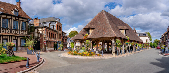 Wall Mural - Lyons la Foret