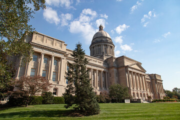 Wall Mural - Kentucky state capitol building in Frankfort, Kentucky