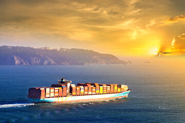 Wall Mural - Container ship in San Francisco Bay