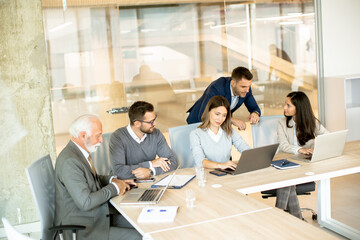 Sticker - Businesspeople working in team in the office