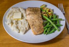 Season Salmon   With Green Beans And Brussel Sprouts