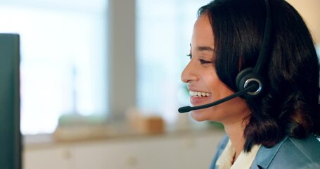 Canvas Print - Businesswoman, call center and smile for telemarketing, customer support or help advice with headset at the office. Female employee consultant or agent talking and working on computer in online sales