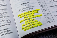 Psalm Chapter 40 Verse 1-2