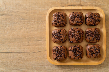 Poster - dark chocolate brownies topped by chocolate chips