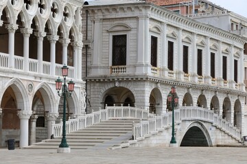 Wall Mural - Rare photo of the steps of the bridge in Venice and the incredibly empty Doge Palace during the lockdown