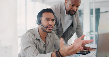 Aufkleber - Call center, help and manager with team support, problem solving and solution for software error, website 404 and glitch. Information technology, confused and leader with employee advice for mistake