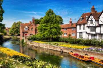 Canvas Print - The Great Stour River Running through the City of Canterbury, near the Westgate Towers, Kent, England