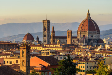 Wall Mural - The Florence Cathedral - Santa Maria del Fiore in sunset light.