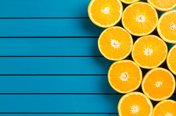 Poster - Fresh oranges on wooden table