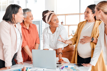 Aufkleber - Pregnant, business women brainstorming in meeting for company growth, research or strategy review in office. Happy, teamwork or startup employee smile for SEO idea, KPI schedule or planning calendar