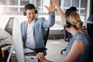 Leinwandbilder - Customer support high five, consulting and happy people celebrate telemarketing on contact us CRM or ERP telecom. Call center achievement, ecommerce team and excited information technology consultant