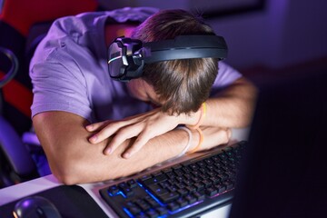 Sticker - Young caucasian man streamer stressed using computer at gaming room